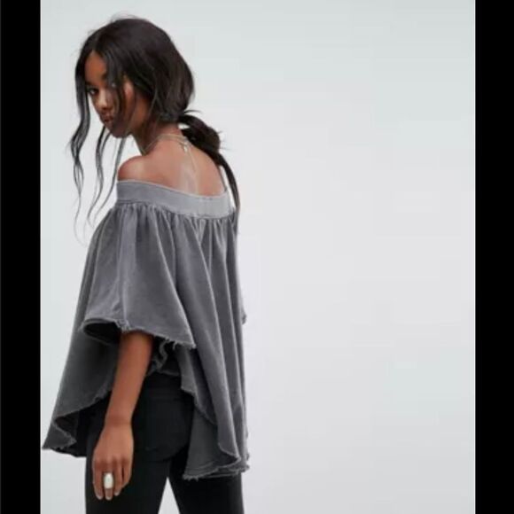 Free People Grey Oversized Off Shoulder Raw Edge Sweatshirt Top - Picture 3 of 14